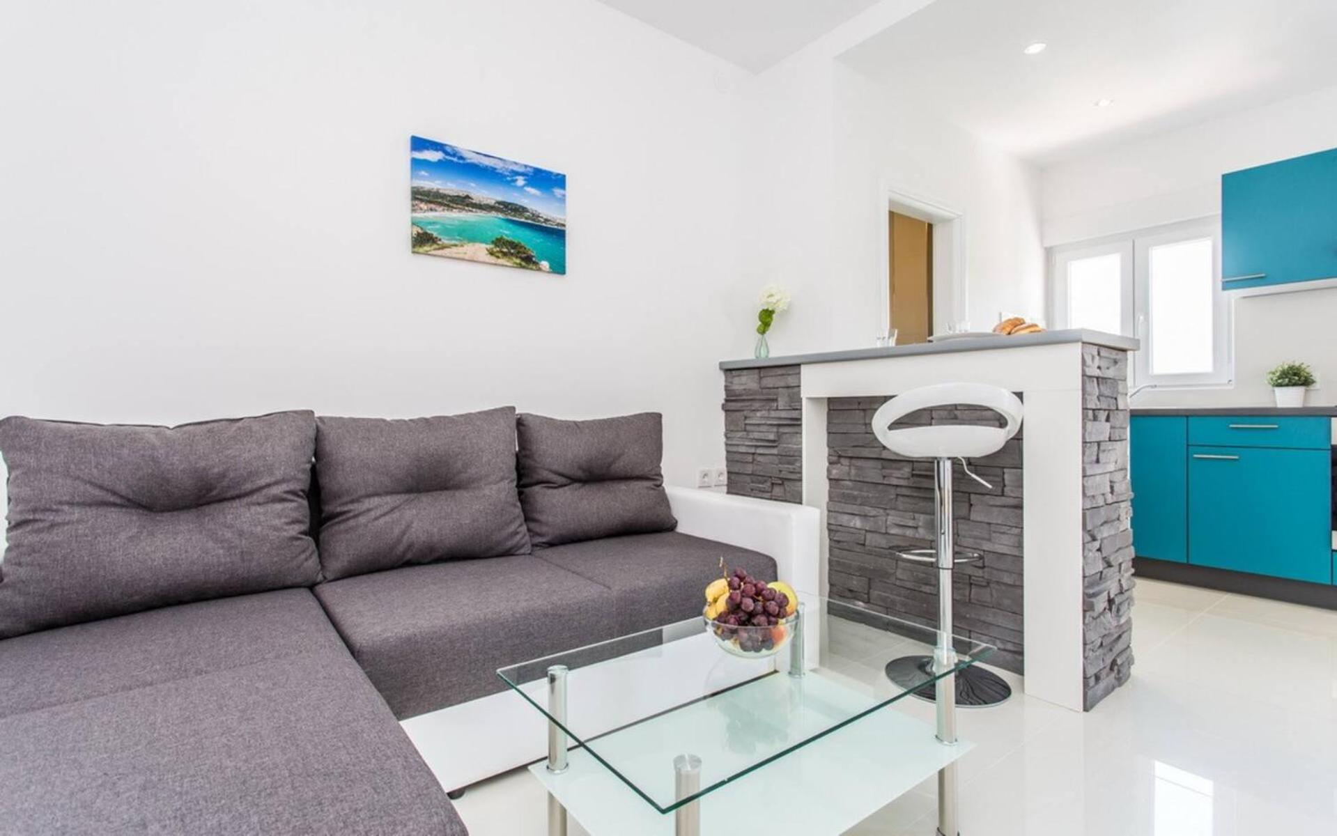 Apartments Bernardeta 1 Baska  Ngoại thất bức ảnh