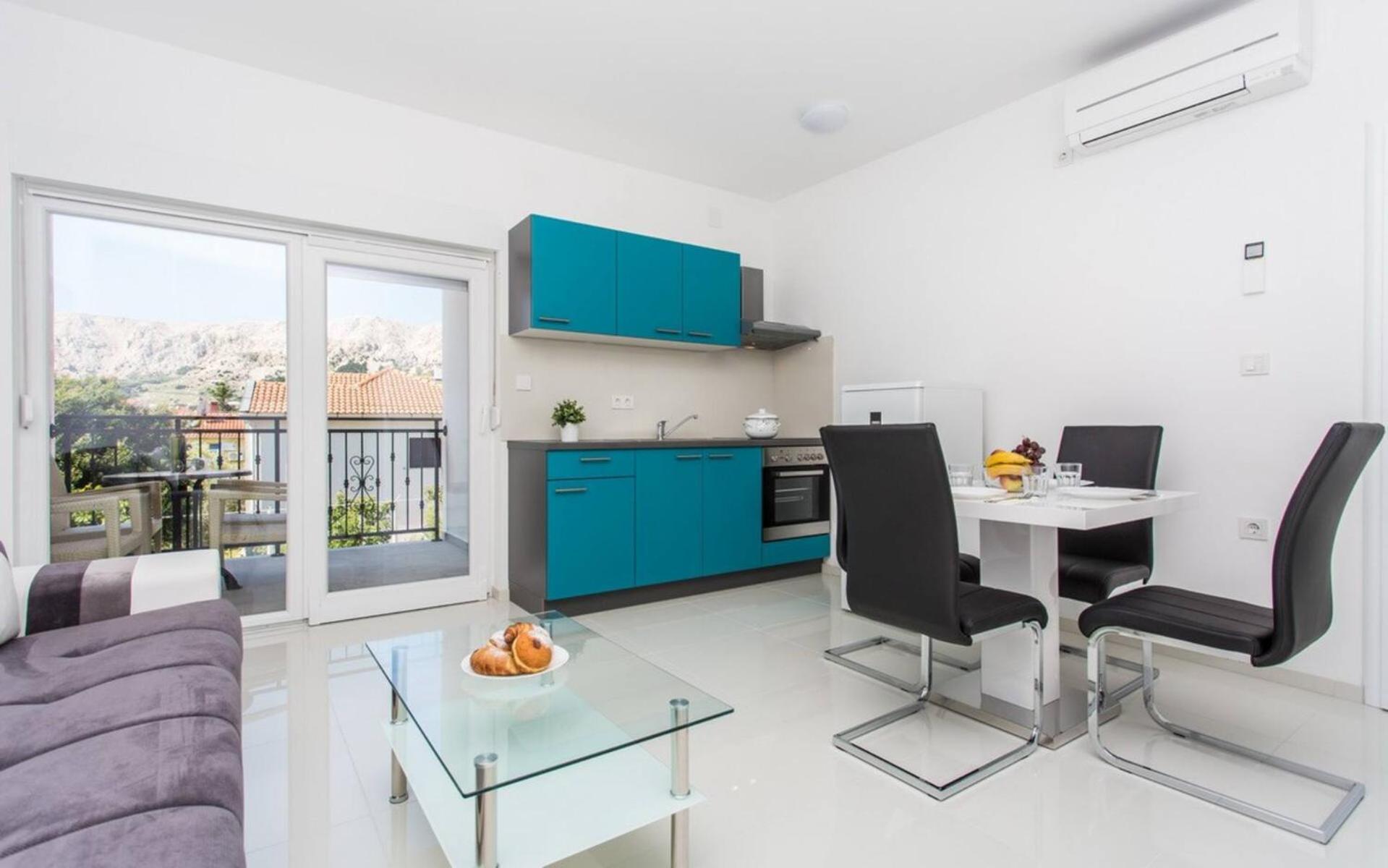 Apartments Bernardeta 1 Baska  Ngoại thất bức ảnh