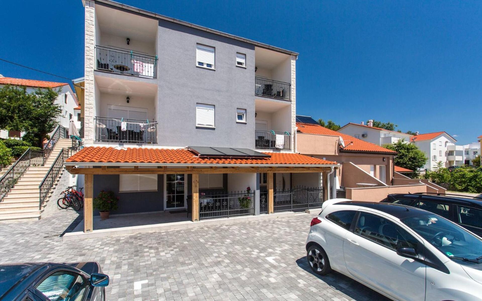 Apartments Bernardeta 1 Baska  Ngoại thất bức ảnh