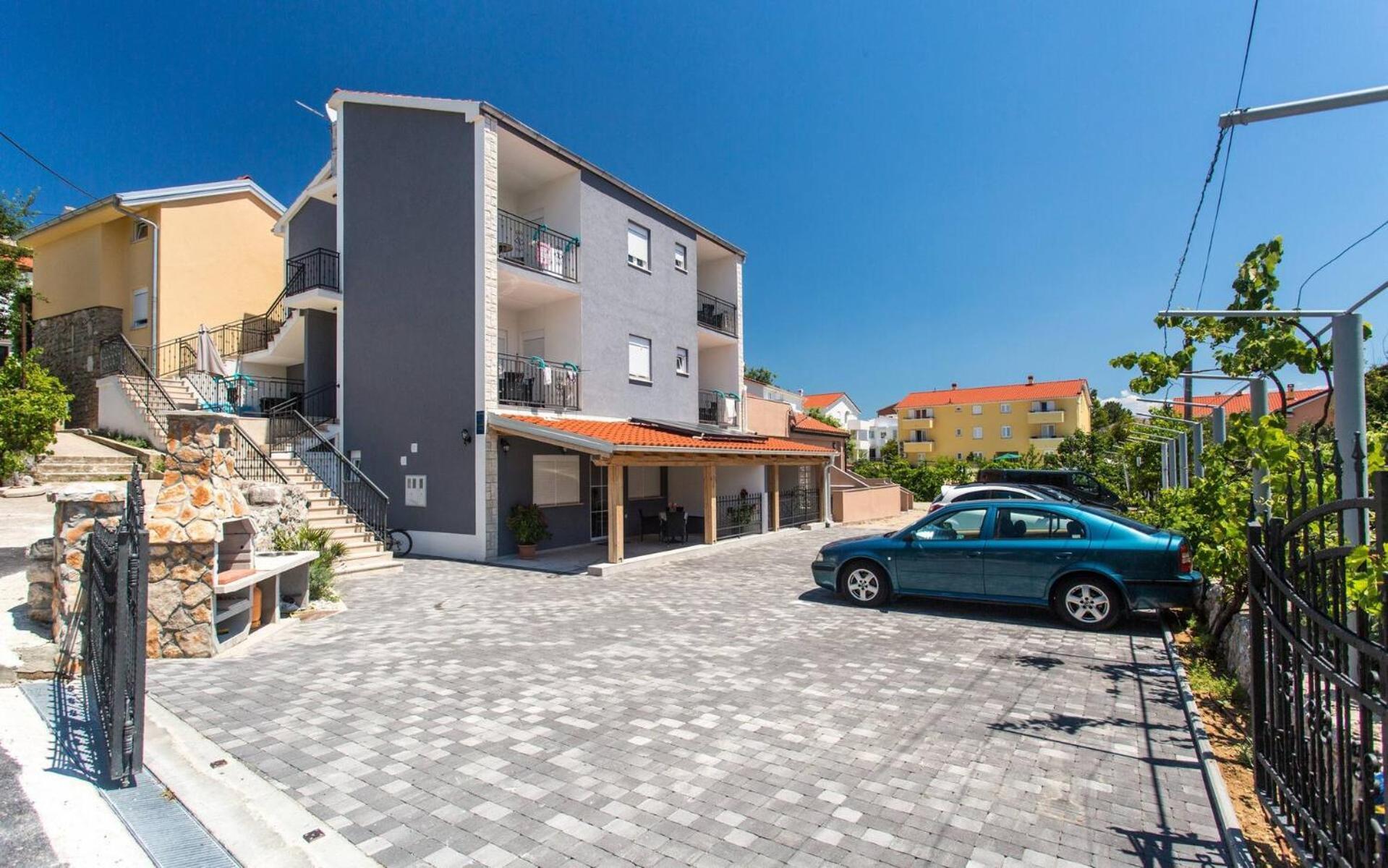Apartments Bernardeta 1 Baska  Ngoại thất bức ảnh